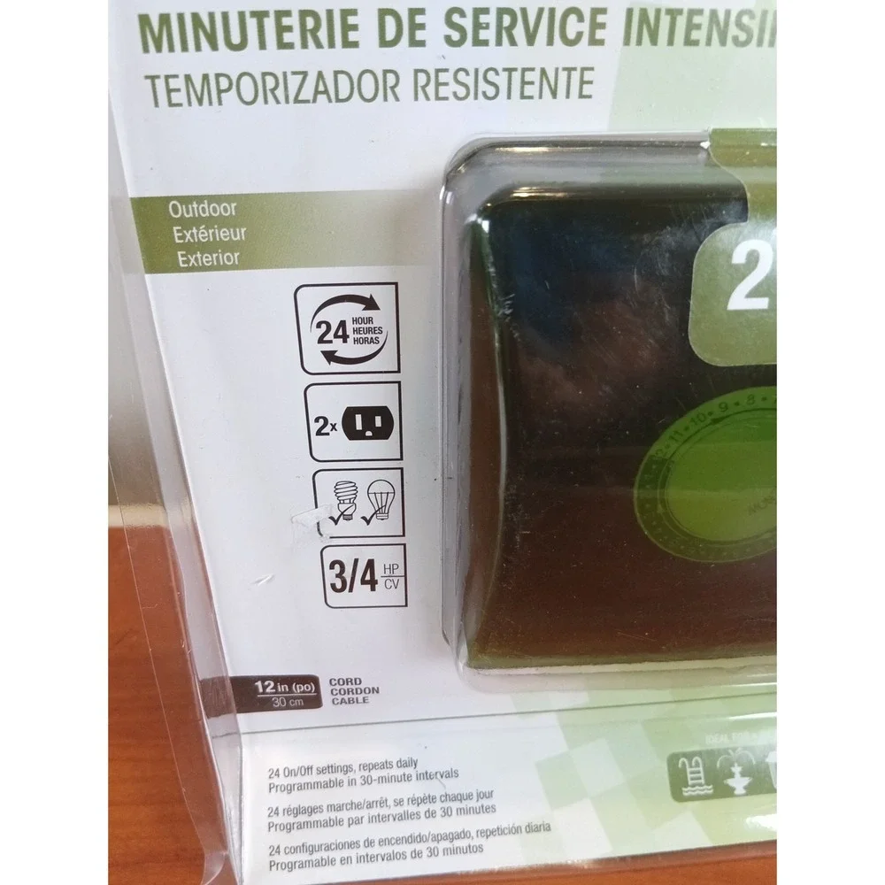 Woods 50012WD Outdoor 24 Hour Heavy Duty Mechanical Timer 2 Grounded Outlets NIB